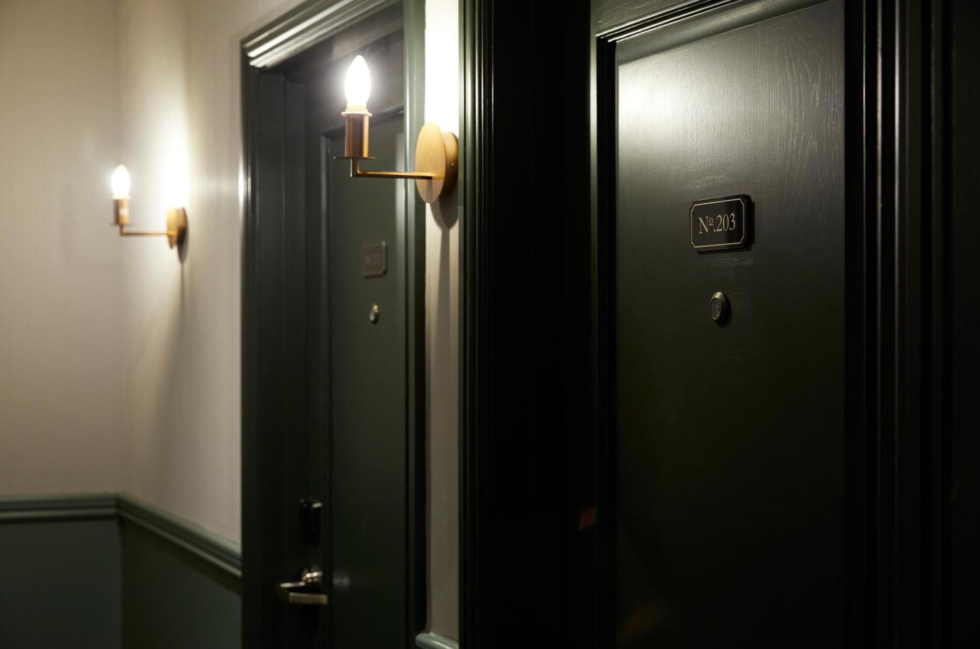 The Portico Hotel London Exterior photo