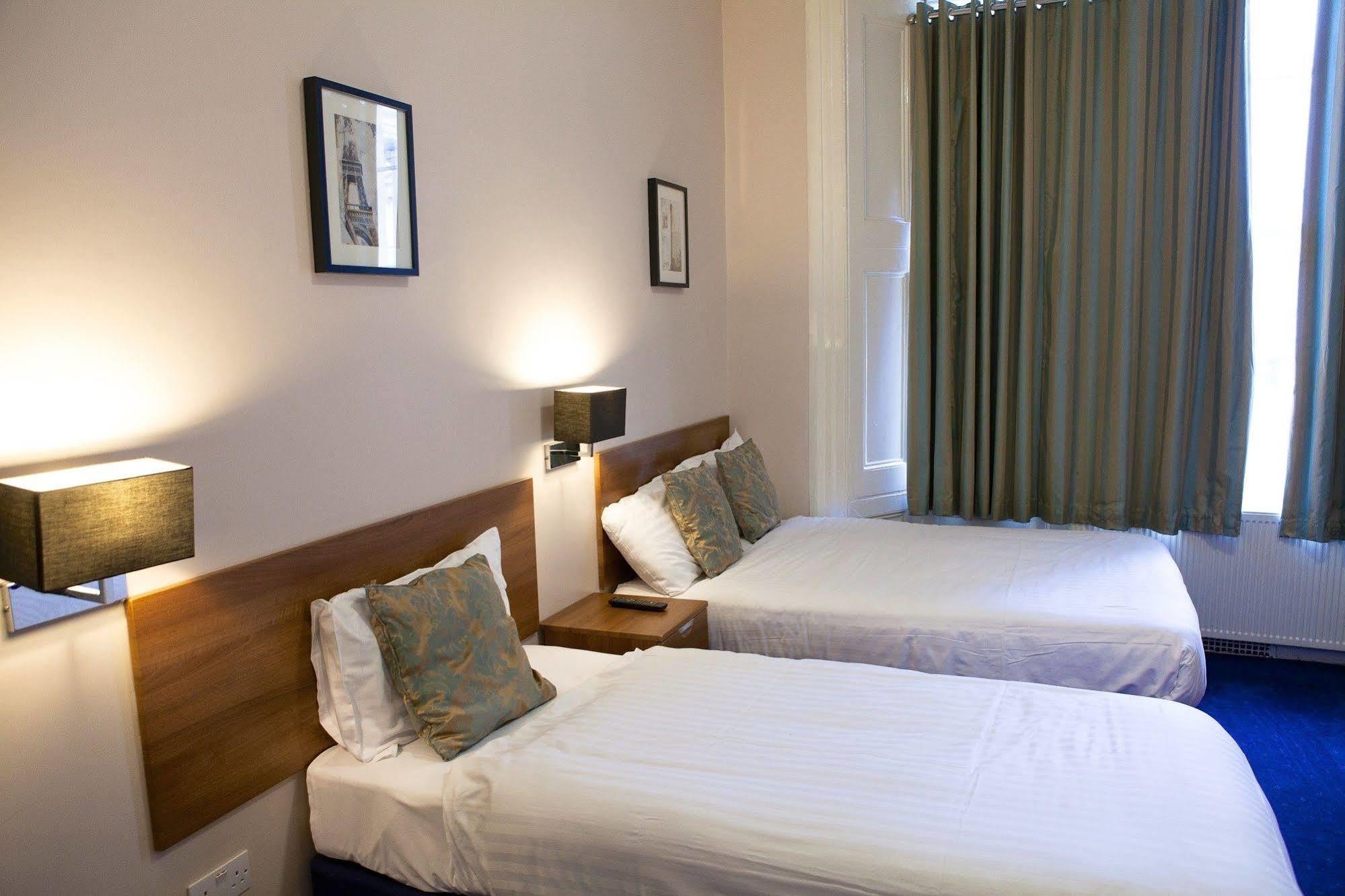 The Portico Hotel London Exterior photo